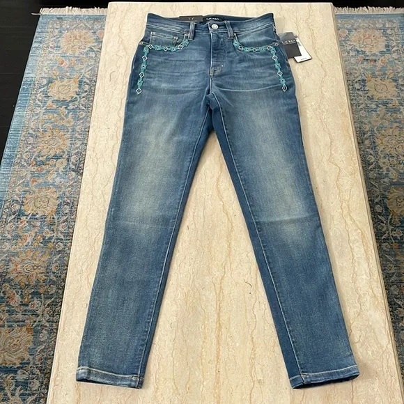 Lauren Ralph Lauren Mojave Blue Wash Jeans - Picture 8 of 15